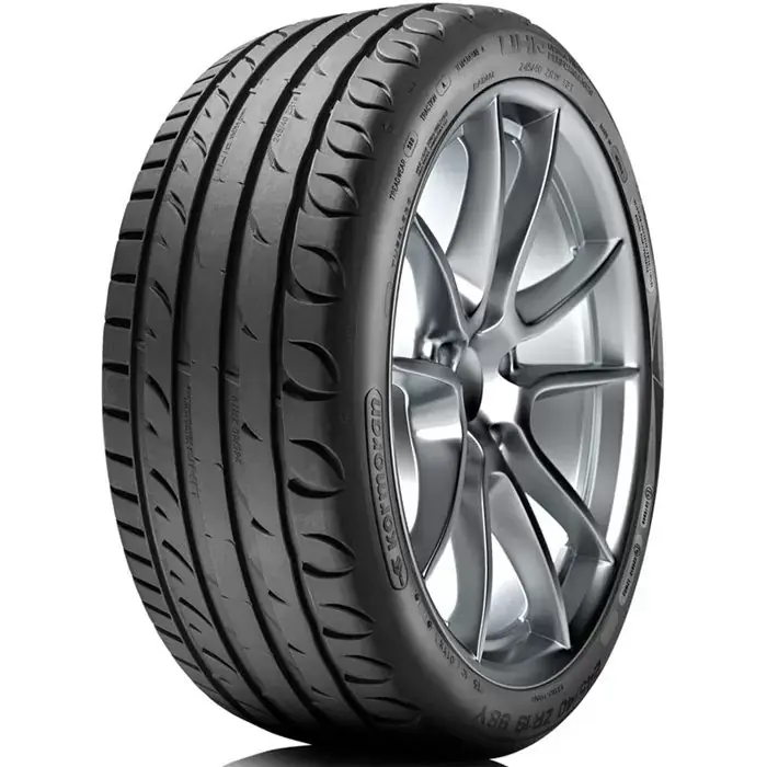Promocja Kormoran Ultra High Performance 235/40 R19 96 Y XL FR